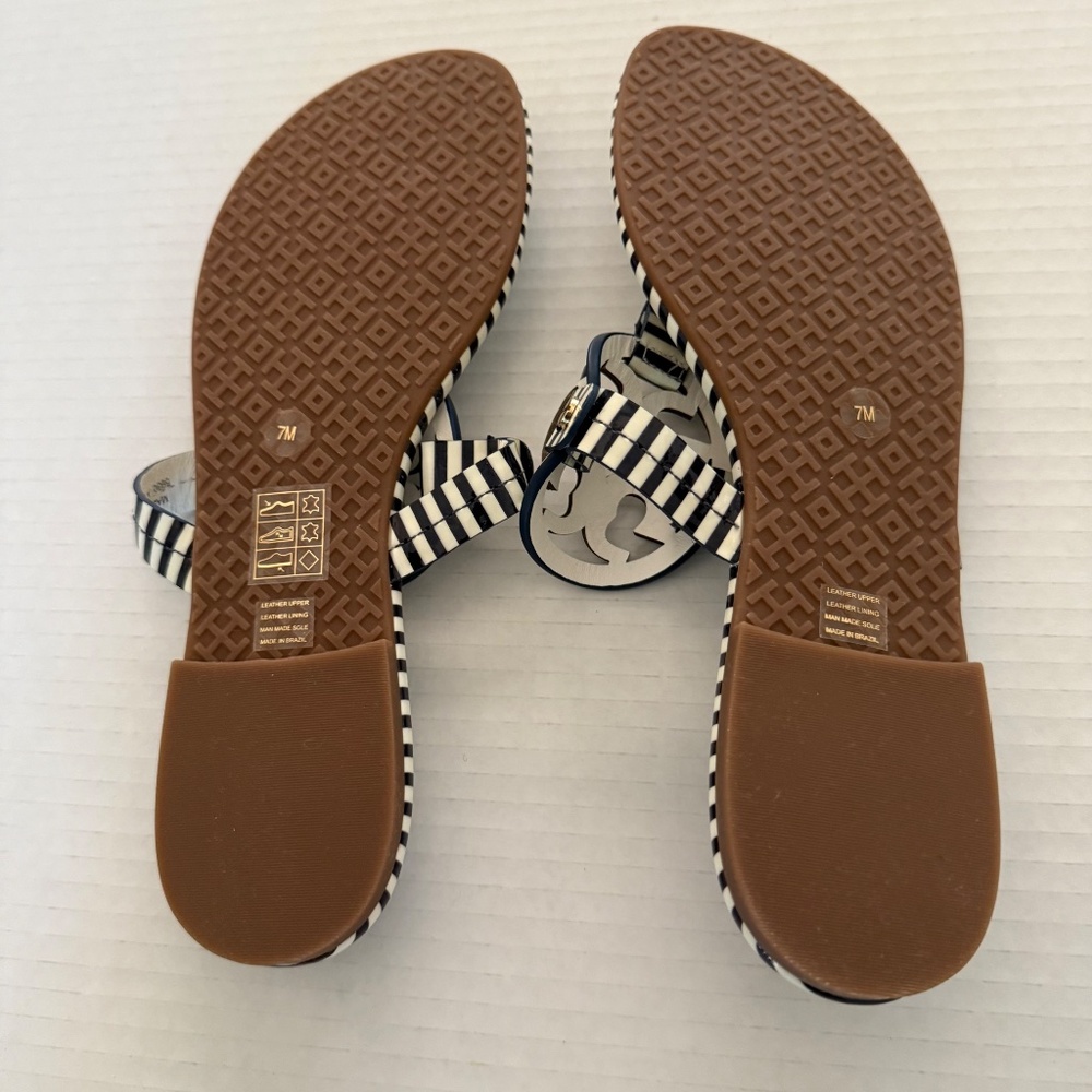 NEW Tory Burch Miller Sandal Striped Patent Leather Navy Blue White Women's 7 - Picture 5 of 5